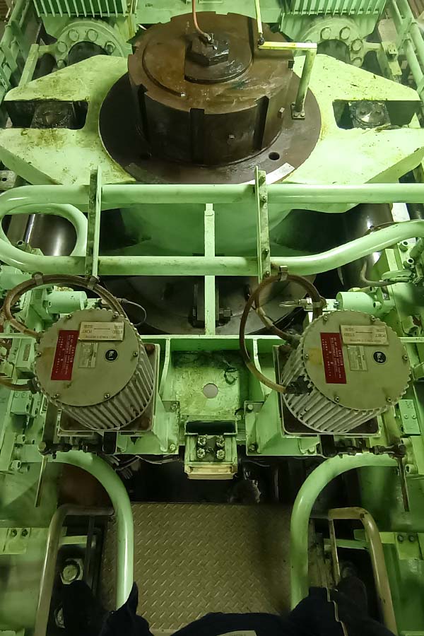 ship service cylinder type 06