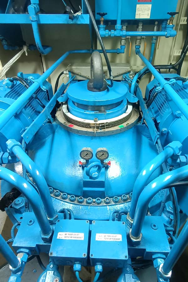 ship service rotary vane 07