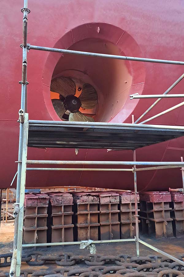 ship service thruster 02